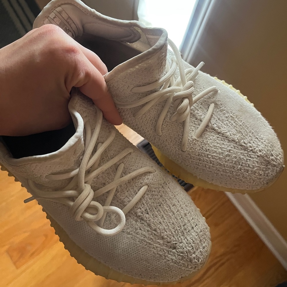 Yeezy 350 v2 triple cream